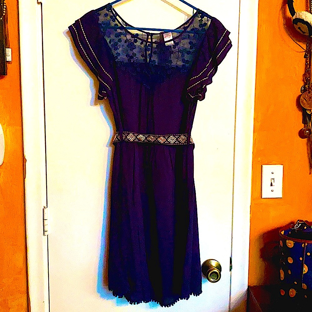 Sweet Navy Embroidery Lace Knit Midi Dress NWT